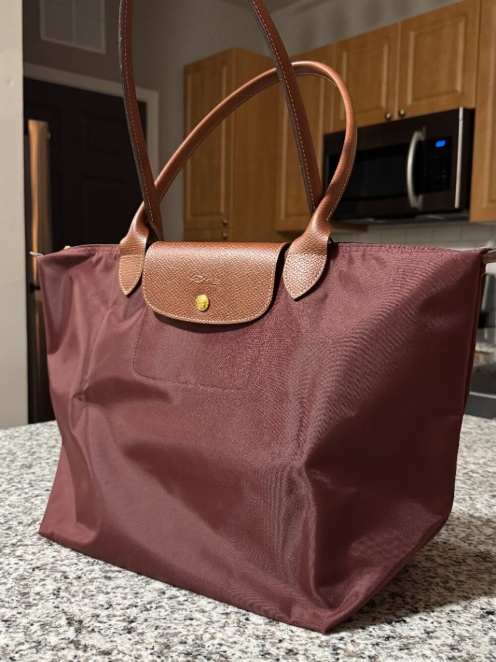 Burgundy Longchamp Le Pliage Large - Picture 3 of 10